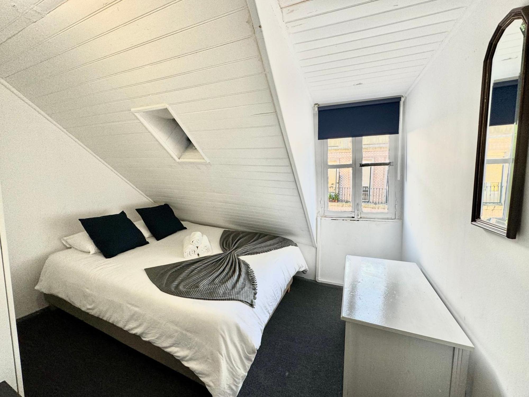 Low Cost Arroios Rooms Lissabon Buitenkant foto