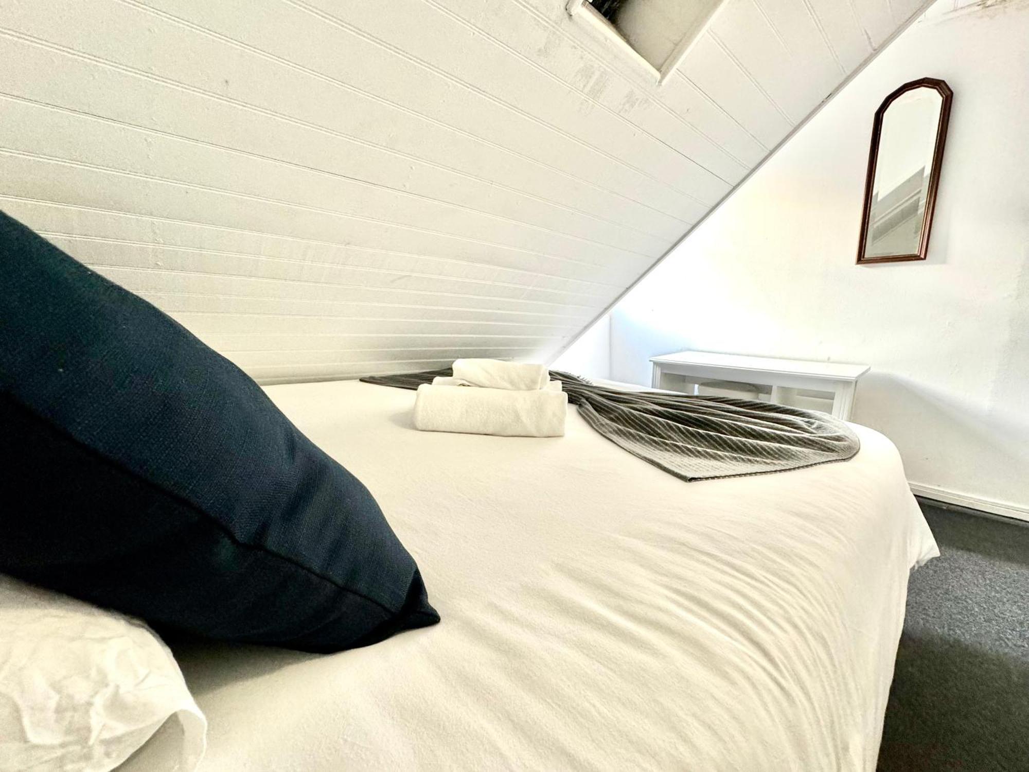 Low Cost Arroios Rooms Lissabon Buitenkant foto