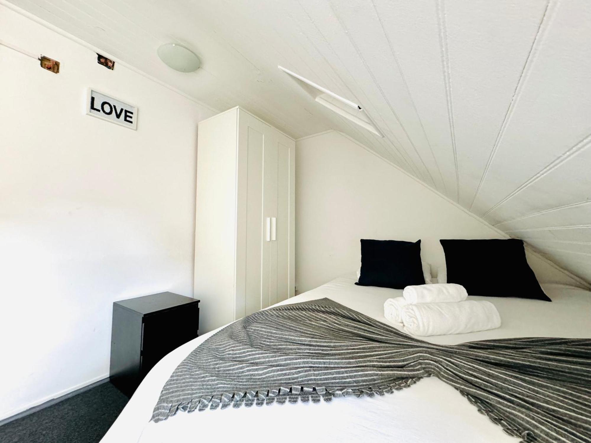 Low Cost Arroios Rooms Lissabon Buitenkant foto