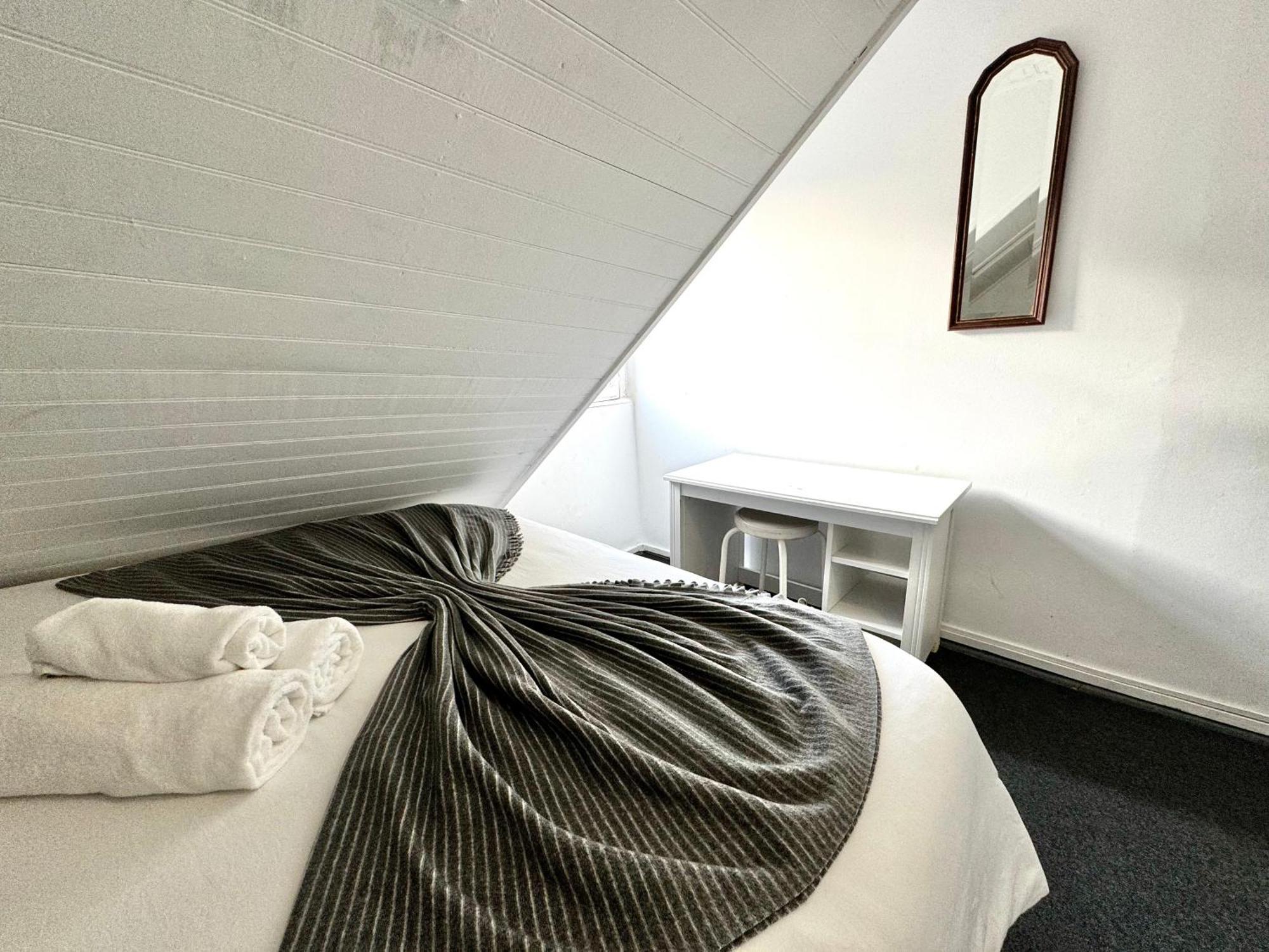 Low Cost Arroios Rooms Lissabon Buitenkant foto