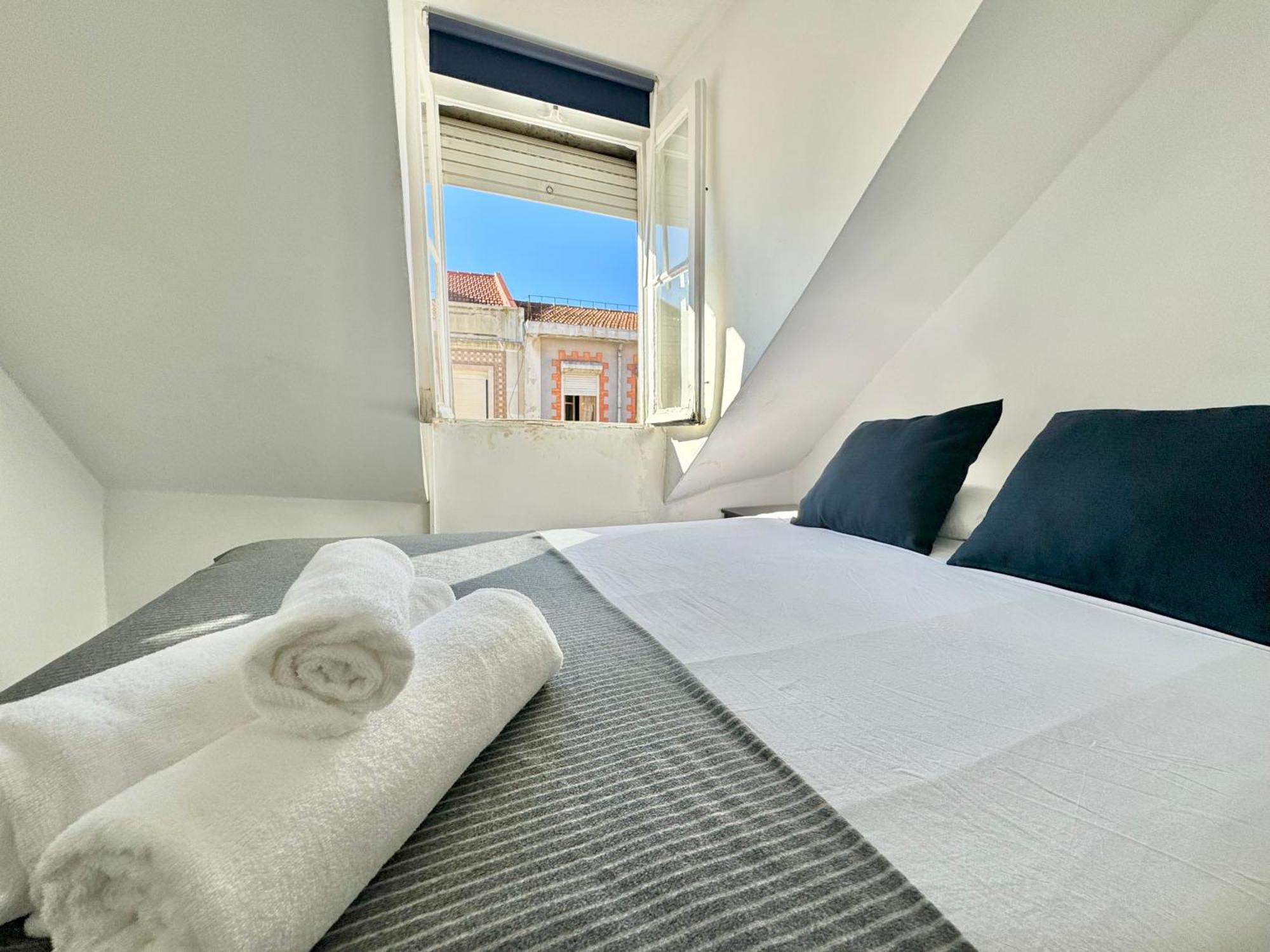 Low Cost Arroios Rooms Lissabon Buitenkant foto