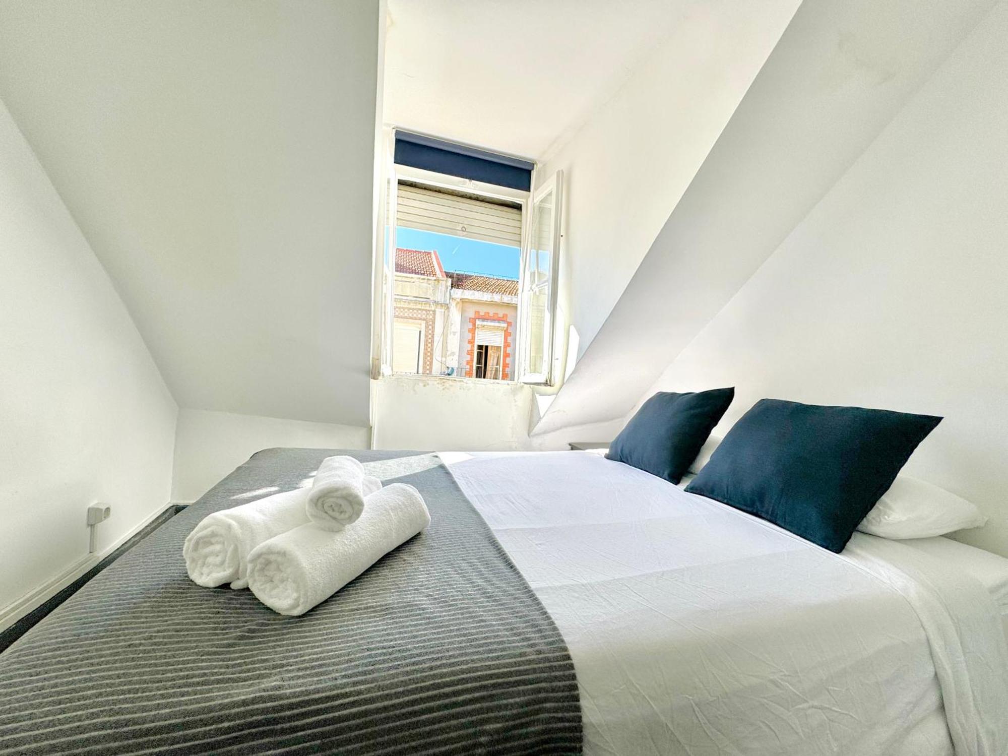 Low Cost Arroios Rooms Lissabon Buitenkant foto
