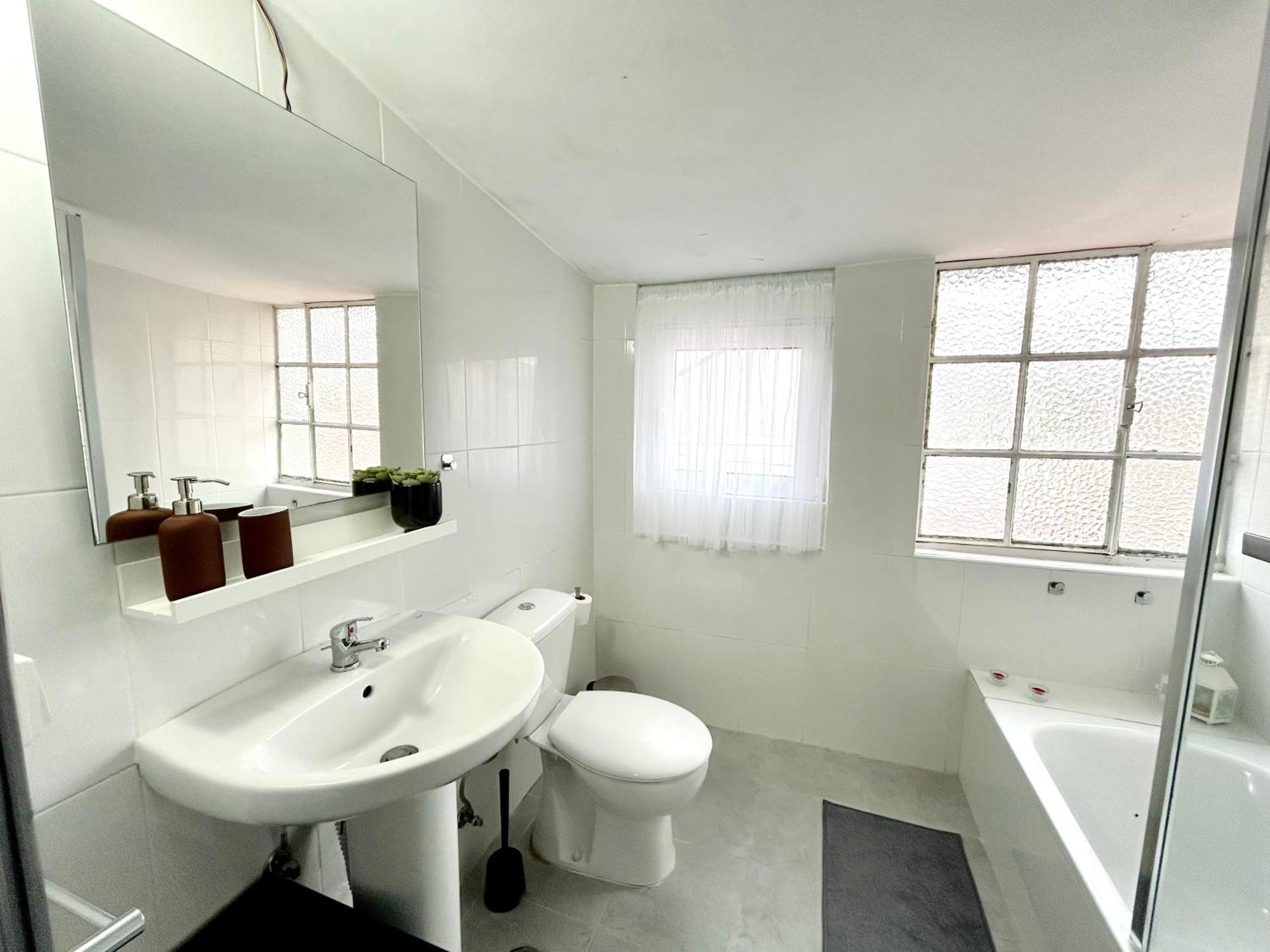 Low Cost Arroios Rooms Lissabon Buitenkant foto